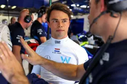 How important is it for De Vries to perform well in Italy?