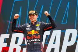 Verstappen laat talent zien in Frankrijk: 'In het rijtje met Senna en Schumacher'