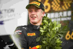 Plooij over volgend Red Bull-talent: "Getalenteerd mannetje, ik geloof er wel in"