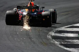 Hamilton krijgt zijn zin: Nieuw asfalt gelegd op Silverstone voorafgaand aan GP
