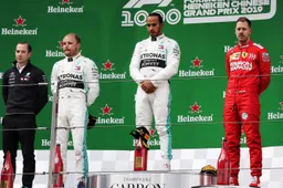 Stelling | Had de F1 een vervanger voor de Chinese GP moeten aanwijzen?