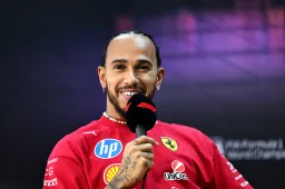 Hamilton content with fan diversity, but admits: 'Sport access is not easy'