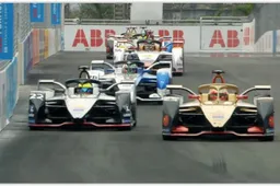 Bekijk hier de samenvatting van incidentrijke Formule E ePrix in Sanya