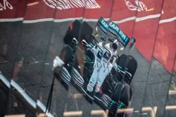 Mercedes: “Stuk sneller in racesimulatie, maar graining baart zorgen”