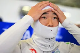 Tsunoda stelde team teleur door crash in Mexico: 'Erg jammer'