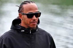 Who has F1 driver Lewis Hamilton dated in the past?
