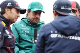 Alonso over poging op zege: 'Dan had ik het circuit niet af gekund'