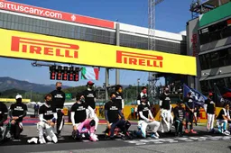 Volledige uitslag VT3 | Mercedes wederom bovenaan, Verstappen 'slechts' zesde