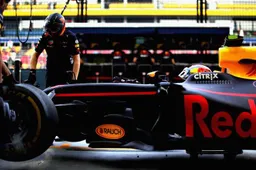 Uitslag VT1 Singapore: Ricciardo aan top, Verstappen P3!