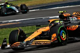 'Las dudas y discusiones de McLaren le están costando victorias a Norris'