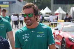 Aston Martin surprise with sudden announcement: Alonso to stay