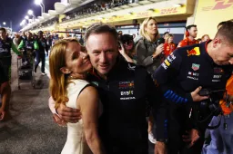 Horner vastberaden: ‘Absoluut’ ben ik het hele seizoen bij Red Bull Racing