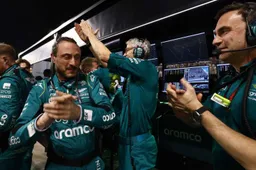 Aston Martin diz que pode acompanhar o desenvolvimento das grandes equipes