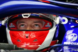 Daniil Kvyat doet zijn beste Grosjean-imitatie: "Heu heu dangeeuuus"