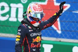Verstappen struggles with Red Bull, "Don't think we can challenge them'