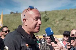 Coronel: 'Renault kan geen spelletjes spelen met Red Bull Racing'