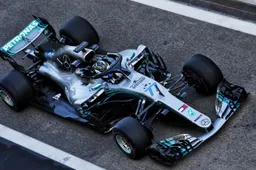 Mercedes bovenaan tijden ochtendtests Abu Dhabi