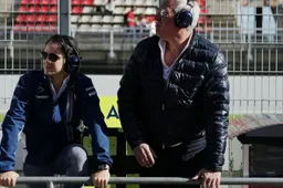 "Stroll senior koopt Force India en maakt er het Mercedes B-team van"