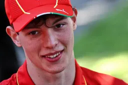 Bearman terug in de F1 als tijdelijk vervanger van Magnussen in Imola