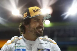 Carlos Sainz: "Hoop dat ik en Fernando nog betere vrienden worden"