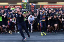 Horner has no pity for Mercedes: 'Team has choice'