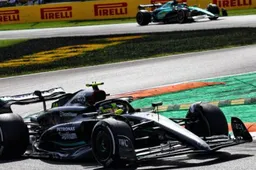 How many consecutive F1 wins has Lewis Hamilton achieved?