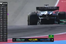 Hamilton uit frustratie als Verstappen hem passeert
