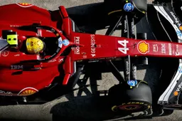 F1 LIVE | Follow the six-way battle for victory at the Chinese Grand Prix