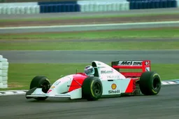 Historisch gevecht: Mika Hakkinen en Rubens Barrichello