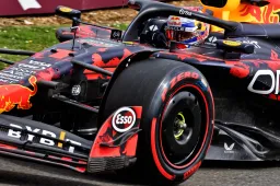 Red Bull mantém a calma em fase difícil: "Entrar em pânico não faz sentido"