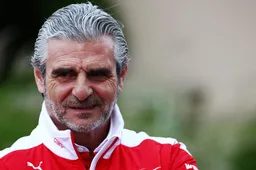 Ferrari vist in de vijvers van Red Bull en Force India