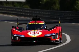 Video | Zware crash in vrije training voor 24 uur van Le Mans