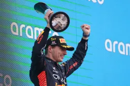 The season has started for Verstappen: first practice is over!