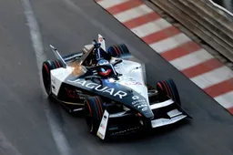 Megacrash, ausgeschiedener Frijns und siegreicher Evans | ePrix von Rom