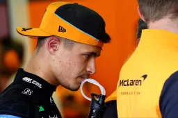 Norris blij met tempo McLaren: 'Helaas net niet tot de Ferrari's gekomen'