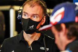 Alpine sees little difference between Alonso and Verstappen in Barcelona