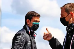 Wolff ontkent terugschroeven Mercedes-motor voor tactisch voordeel in 2014