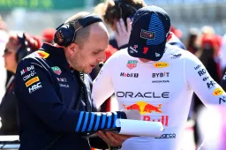 GP dice quién manda en su sociedad: Él o Verstappen