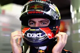 Om deze reden stond Max Verstappen vandaag zo lang in de pitstraat