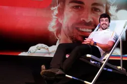 Fernando Alonso doet nog een laatste zegje richting de fans