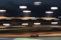 Uitslag VT2 Bahrein: Vettel snelste, Red Bull doet mee!