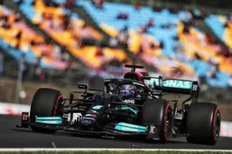 FP2 report: Hamilton completes Friday double, Verstappen 0.6 seconds behind
