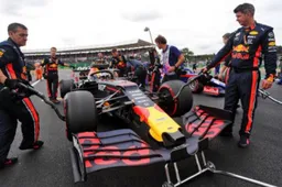 Red Bull explain their grid repairs just moments before the race!