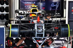Novedades para Ferrari en Japón, Red Bull y Mercedes con las manos vacías