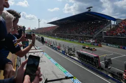 Brundle baffled by 'old-fashioned' Zandvoort circuit after Dutch GP