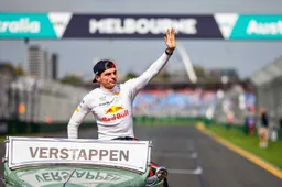 Dit is het weekschema van Verstappen tot aan de eerste Grand Prix