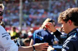 De Vries elogia Verstappen: "Modelo a ser seguido"