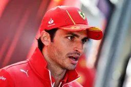 Sainz deserves a seat with a top team and Audi are not that (yet)