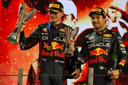 Verstappen en Perez houden elkaar in evenwicht tijdens onderlinge strijd