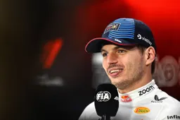 Mehrere Ostereier auf Verstappens Sim-Rennwagen-Lackierung!